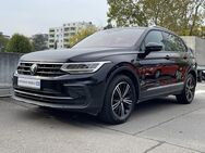 VW Tiguan, 1.5 TSI Active Lenk R, Jahr 2023 - Rüsselsheim