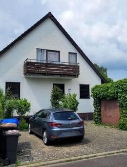 RESERVIERT! DHH mit 3 Wohnungen in ruhiger Lage von Bad Krozingen-Hausen !RESERVIERT! - Bad Krozingen