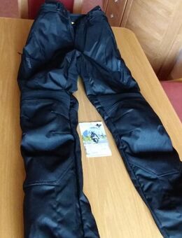 Neue Motorradhose - Niestetal