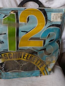 SCHNEEKETTEN PEWAG OY 67 S - Berlin Friedrichshain-Kreuzberg