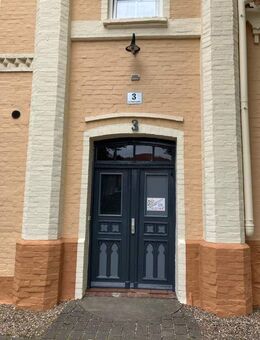 Lübtheen, MeckPom, solide Kapitalanlage, wunderbares, modernisiertes u. historisches Mehrfamilienhaus 8 WE, kein Denkmalschutz - Lübtheen