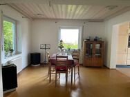 Exklusives Zweifamilienhaus mit Traumgarten am Waldrand gelegen - Roth (Bayern)