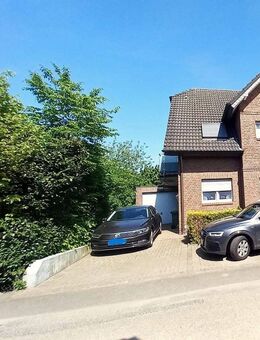 Vermietete, solide Wertanlage in Tönisvorst gesucht? TOP-Erdgeschosswohnung mit Wintergarten, Garten und Garage - Tönisvorst