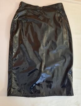 Lack Rock v. Honour Gr. M - Penig