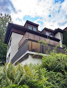 Schöner Wohnen am Fuße des Bandelbergs...gepflegte Komfort-Wohnung mit Garten - Detmold