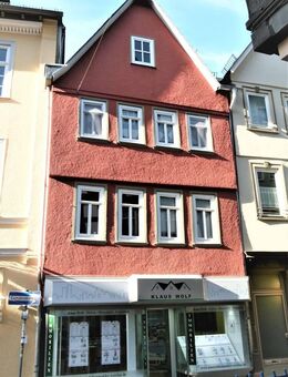 Wer möchte gerne in der schönen Altstadt von Wetzlar wohnen ? Genießen Sie das Gefühl nicht nur in einer Wohnung zu leben ! - Wetzlar