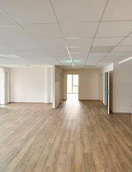 Barrierefreie Immobilie für Wohngemeinschaften, Pflege, Therapie etc. - Hardegsen