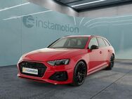 Audi RS4, Avant Alu20 °, Jahr 2022 - München