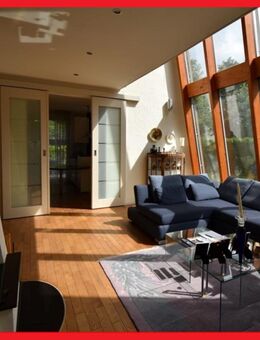 Besondere Immobilie mit rundem Gründach * 2669 GV Einfamilienhaus in Versmold - Versmold