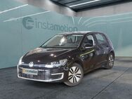 VW Golf, e-Golf 136PS, Jahr 2020 - München