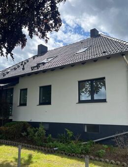 Mod. Provisionsfrei: EFH mit Einliegerwohnung: Wärmepumpe, Photovoltaik, Feldrandlage - Uetze