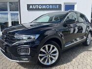 VW T-Roc, 2.0 TSI Sport, Jahr 2021 - Königsfeld (Schwarzwald)