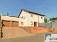 Geräumiges Einfamilienhaus mit traumhafter Dachterrasse! - Dürrholz