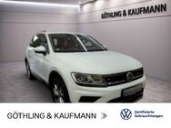 VW Tiguan, 2.0 TSI Highline, Jahr 2019 - Eschborn