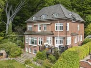 Rotklinkervilla am Hirschpark mit Elbblick - Hamburg