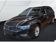 VW Passat Variant, 1.5 TSI Business, Jahr 2023 - Hannover