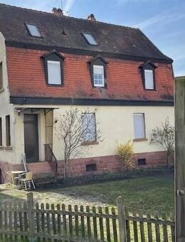 *** Sie suchen das 1-2- FH mit Ausbaupotential in zentraler Lage** - Langenselbold
