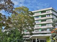 Renditestarke 2-Zimmer-Wohnung mit Balkon und herrlichem Ausblick - Ludwigsburg