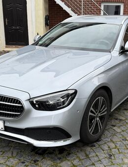 Mercedes Benz E-200 T - Avantgarde , AHK, Garantie uvm. - Büdingen Zentrum