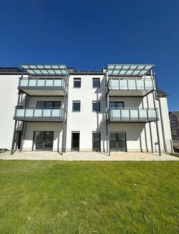 Erstbezug im Denkmalobjekt! Traumhafte 4,5 R Wohnung mit Terrasse und Garten! - Glauchau