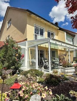 Hochwertig ausgestattetes REH mit viel Platz und traumhaft angelegtem Garten in Königsbrunn - Königsbrunn