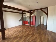 Großzügiges Dachgeschossapartment mit Einbauküche und schöner Aussicht! - Görlitz