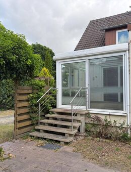 Gesucht, gefunden: Familienfreundliches Einfamilienhaus mit Garten und 3 Garagen in Braunschweig-Watenbüttel! - Braunschweig