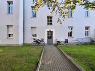 Altbauwohnung mit Terrasse. NUR mit WBS 160,180,220 Berechtigung! - Berlin