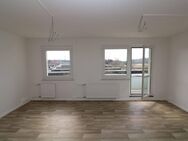 Richtig eingeseift...moderne 2-RW mit Dusche u. Balkon!!! - Freiberg