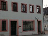 Attraktive 3 - ZI - WOHNUNG in ruhiger Zentrumsnähe mit EBK und Grünfläche - Rochlitz