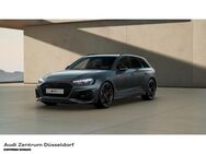 Audi RS4, AVANT TIPTRONI digitales Sitze, Jahr 2022 - Düsseldorf