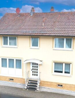 Freistehendes Einfamilienhaus mit großzügigem Grundstück - Hirzenhain