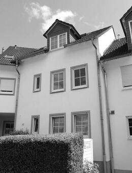 Wunderschöne Maisonette mit Balkon, Terrasse und eigenem Gartenparadies! - Bad Vilbel
