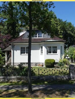 FROHNAU! Ansprechendes Einfamilienhaus auf einem ca. 866 m² großen in bevorzugter Wohnlage - Berlin
