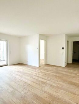 Helle und geräumige 2-Zimmer-Wohnung mit 2 Balkonen im Neubau - Fürth
