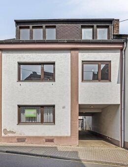 Großes Einfamilienhaus in Koblenz-Metternich - Koblenz