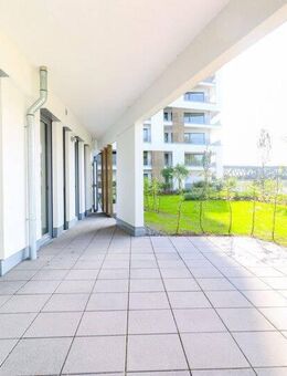 Elegantes Wohnerlebnis mit sonniger Terrasse & stilvollem Ambiente - Ihr Rückzugsort im Grünen! - Frankfurt (Main)