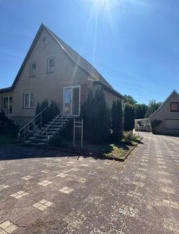 Einfamilienhaus mit Einliegerwohnung und separatem Wohnnebengebäude in Dobbertin - Dobbertin