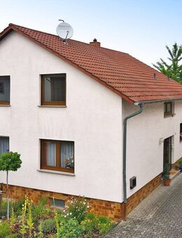 Cool bleiben im Sommer - stilvolle 2-Zimmer-Dachwohnung mit Traumbalkon & Garage - Sankt Leon-Rot