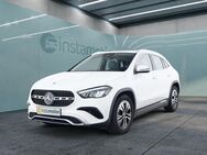 Mercedes GLA 180, Progressive, Jahr 2023 - München