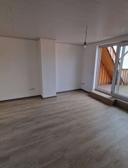 Renovierte 3-Zi.-Wohnung in Nordheim - Nordheim (Main)