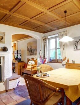 Bayrische Gemütlickeit und Ruhe auf dem Land! Doppelhaushälfte in Bad Heilbrunn - Bad Heilbrunn