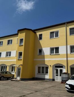 Attraktives Mehrfamilienhaus mit Ausbaupotenzial – Solide Kapitalanlage mit Entwicklungschancen - Meerane