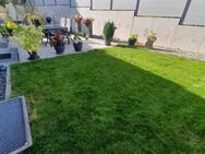 Schicke, großzügige 4-Zimmer Wohnung mit Gartenanteil - Herrenberg