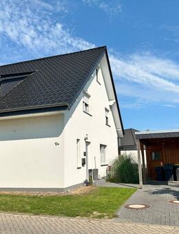 Lichtdurchflutete Doppelhaushälfte mit 130 m² Wohnfläche und hochwertiger Ausstattung - Bad Salzuflen