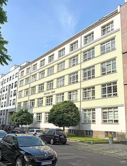 ++ Leerstehende 3-Zimmer-Wohnung mit Wintergarten direkt im graphischen Viertel ++ - Leipzig