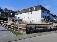 Schönes großes Bauernhaus/Pferdehof in idyllischer Höhenlage von Berglicht - Berglicht