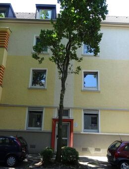 Tolle Dachgeschosswohnung ab dem 01.11.2025 wartet auf Sie - Essen