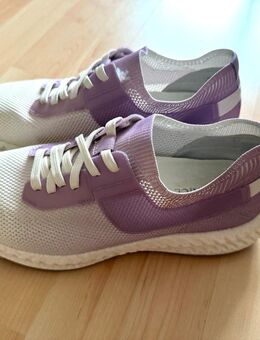 Damen Caprice Sneaker lila weiß Gr 40 Innensohle Leder - Dingolfing Zentrum
