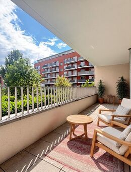 Attraktive 4-Zimmer-Wohnung mit EBK, großem Balkon, 2 Bädern und Tiefgaragenstellplatz - Frankfurt (Main)